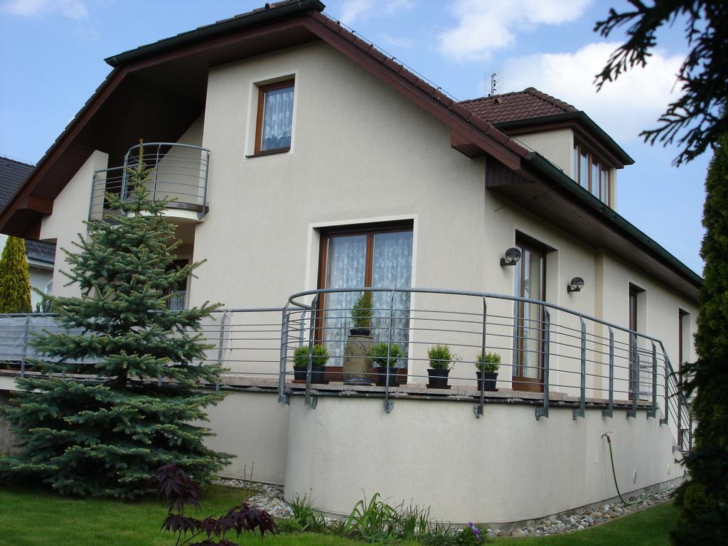 Penzion Kladno Bagian luar foto